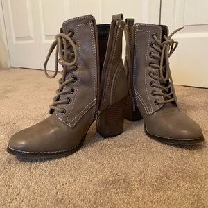 Lace Up heeled booties